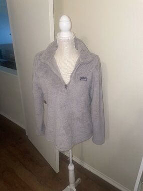 Patagonia Women’s Los Gatos Sherpa quarter zip pullover
